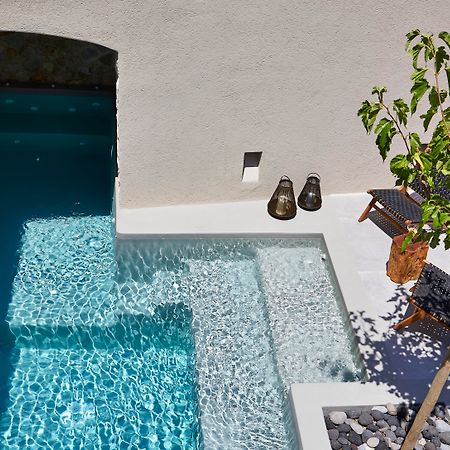 Aeon Suites - Adults Only Pyrgos Kallistis Екстер'єр фото
