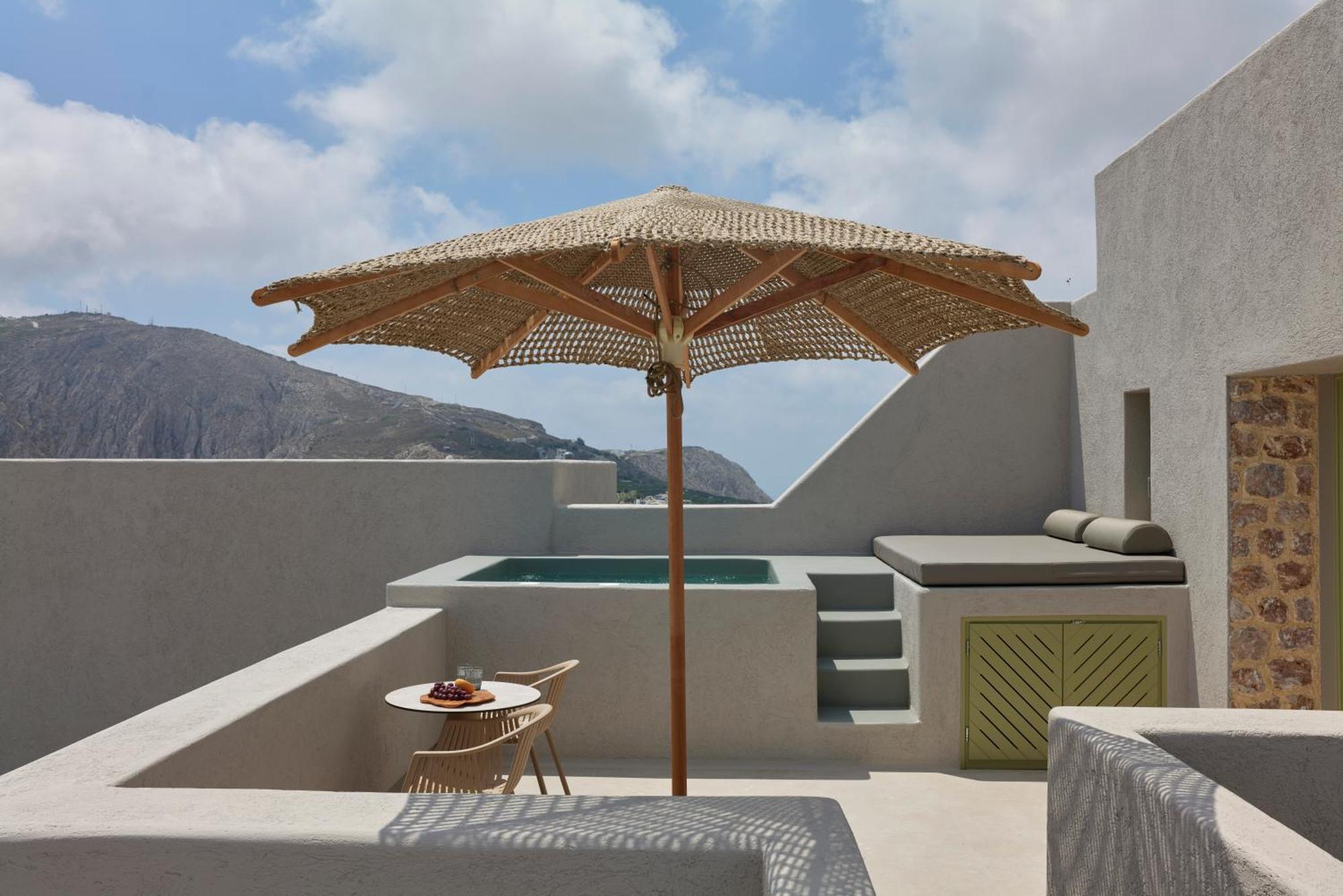 Aeon Suites - Adults Only Pyrgos Kallistis Екстер'єр фото